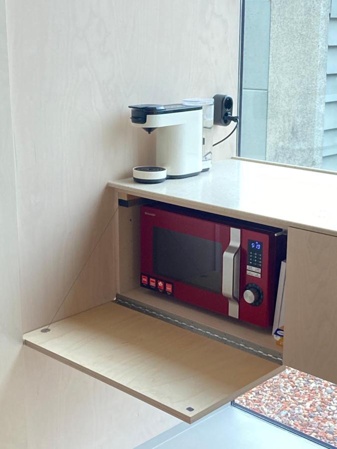 Tiny House Van Hoogspanning Naar Ontspanning Вірдюм Екстер'єр фото
